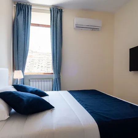 Guest house Minerva Monks