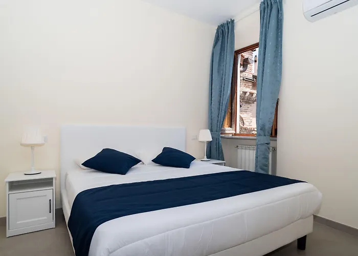 Minerva Monks Pensión 4*