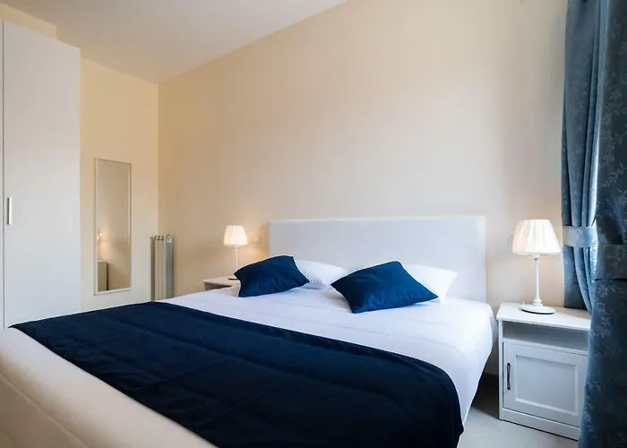 Minerva Monks Pensión 4*