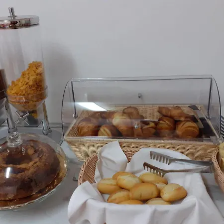 Minerva Monks Vendégház 4*