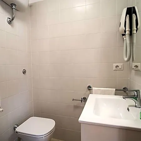 Minerva Monks 4* Roma