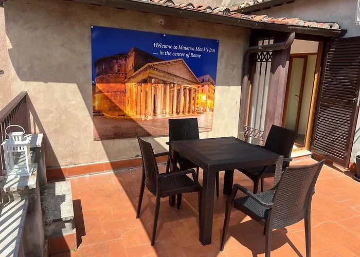 Minerva Monks Ρώμη