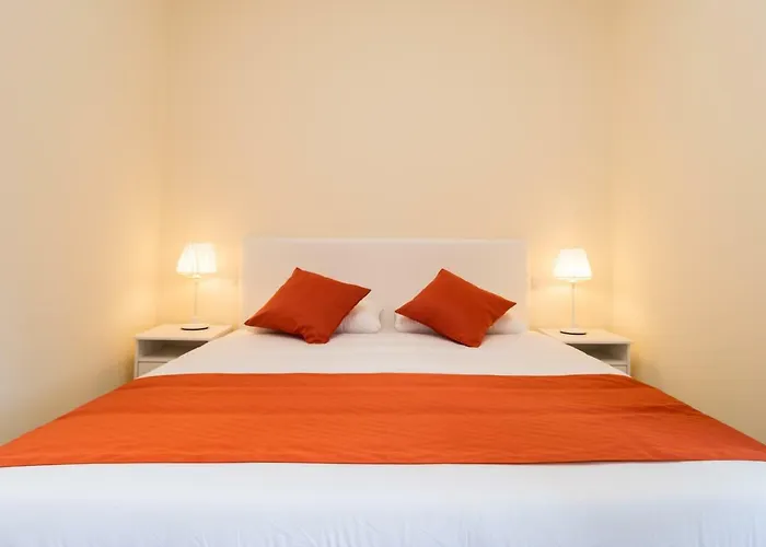 Minerva Monks Guest house