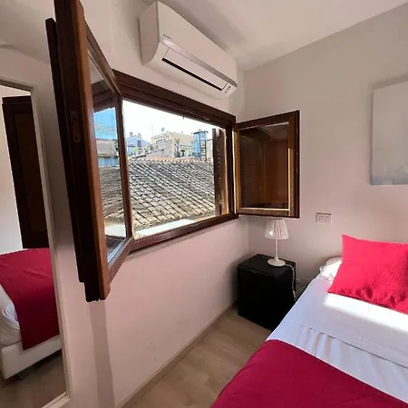 Gæstehus Minerva Monks 4*