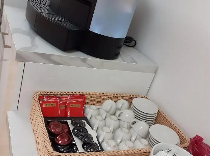 Minerva Monks 4* روما